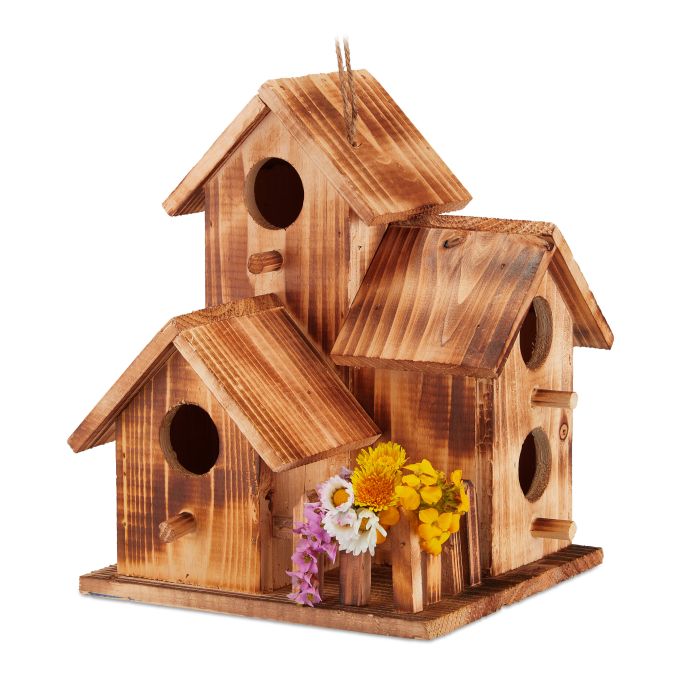 Hanging birdhouse